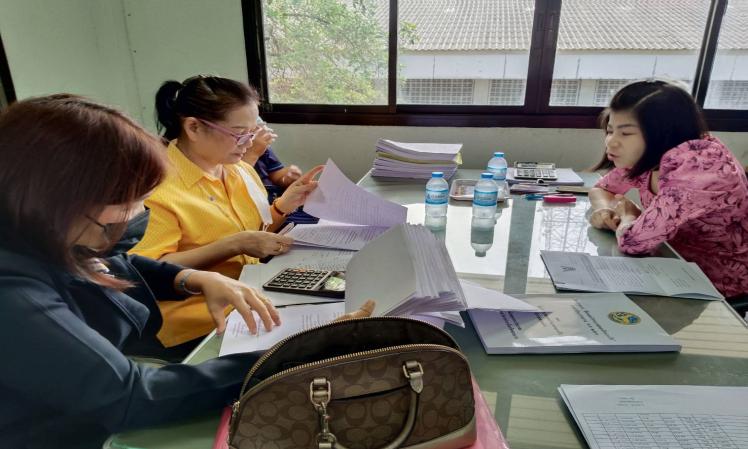 ออกตรวจติดตามและประเมินผลโครงการการใช้จ่ายเงินอุดหนุนของอบจ.ขอนแก่น กรณีให้การสนับสนุนหน่วยงานอื่น ประจำปีงบประมาณ พ.ศ. 2566  ณ ที่ว่าการอำเภออุบลรัตน์