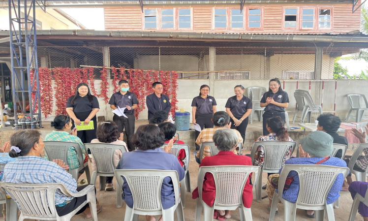 วันที่ 17 มีนาคม พ.ศ. 2569 องค์การบริหารส่วนจังหวัดขอนแก่น ลงพื้นที่ตรวจติดตามและประเมินผลโครงการส่งเสริมอาชีพการท้อผ้าไหมผ้ามัดหมี่ ย้อมสีธรรมชาติ สืบสานภูมิปัญญาท้องถิ่น ให้สมาชิกกลุ่มอาชีพ กลุ่มสตรี และประชาชนทั่วไปฯ ตำบลหนองเม็ก ตำบลหันโจด และตำบลโนนธ