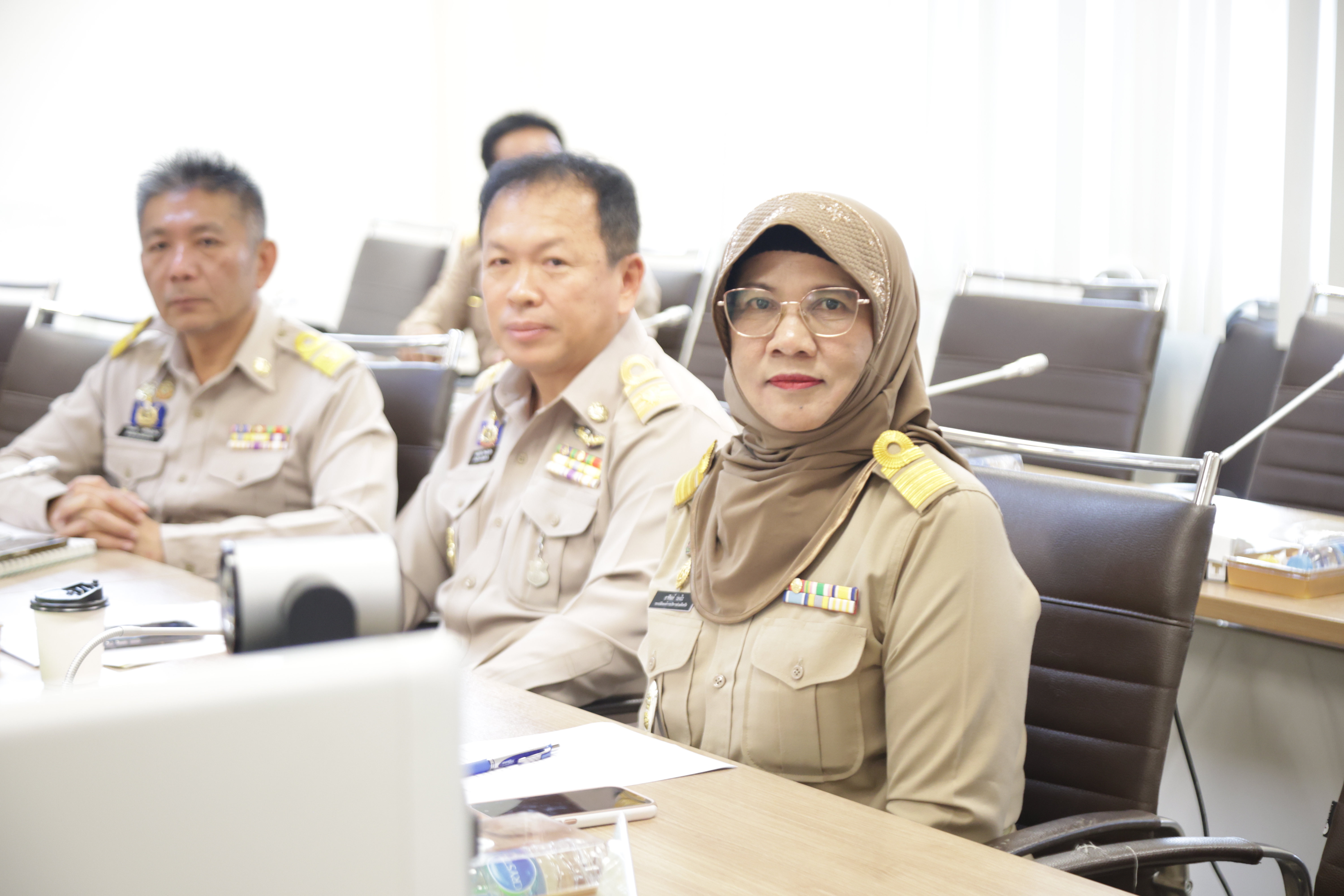 การประชุมขับเคลื่อนภารกิจสำคัญของกระทรวงมหาดไทย ผ่านระบบวีดีทัศน์ทางไกล (VCS)
