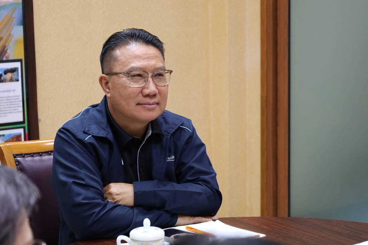 ประชุมติดตามผลการปฏิบัติงานของส่วนราชการ องค์การบริหารส่วนจังหวัดขอนแก่น